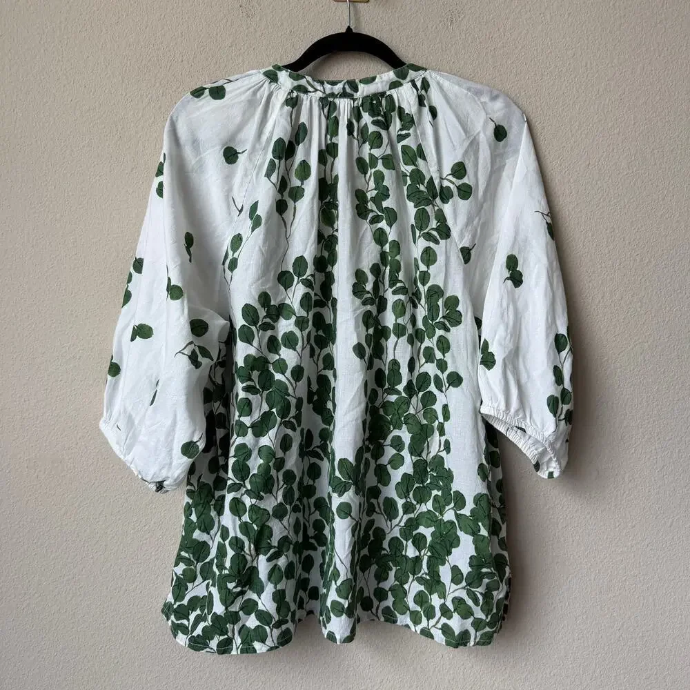 Tuckernuck Ro's Garden Marcia Top White Green Leaf Size L